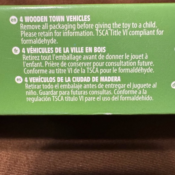 BNIB Melissa and Doug Four Wooden Town Vehicles Fast Shipping! - Picture 9 of 11